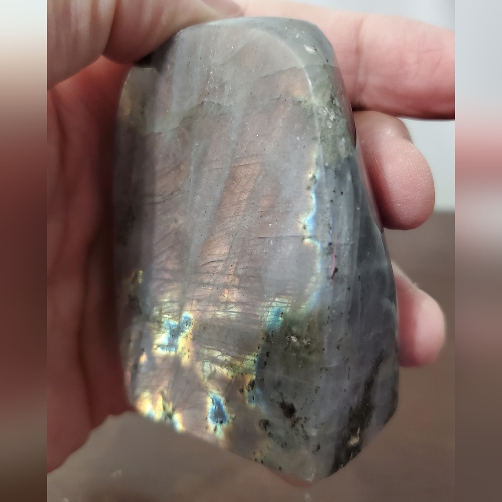 Labradorite Crystal Free Form - Picture 13 of 15